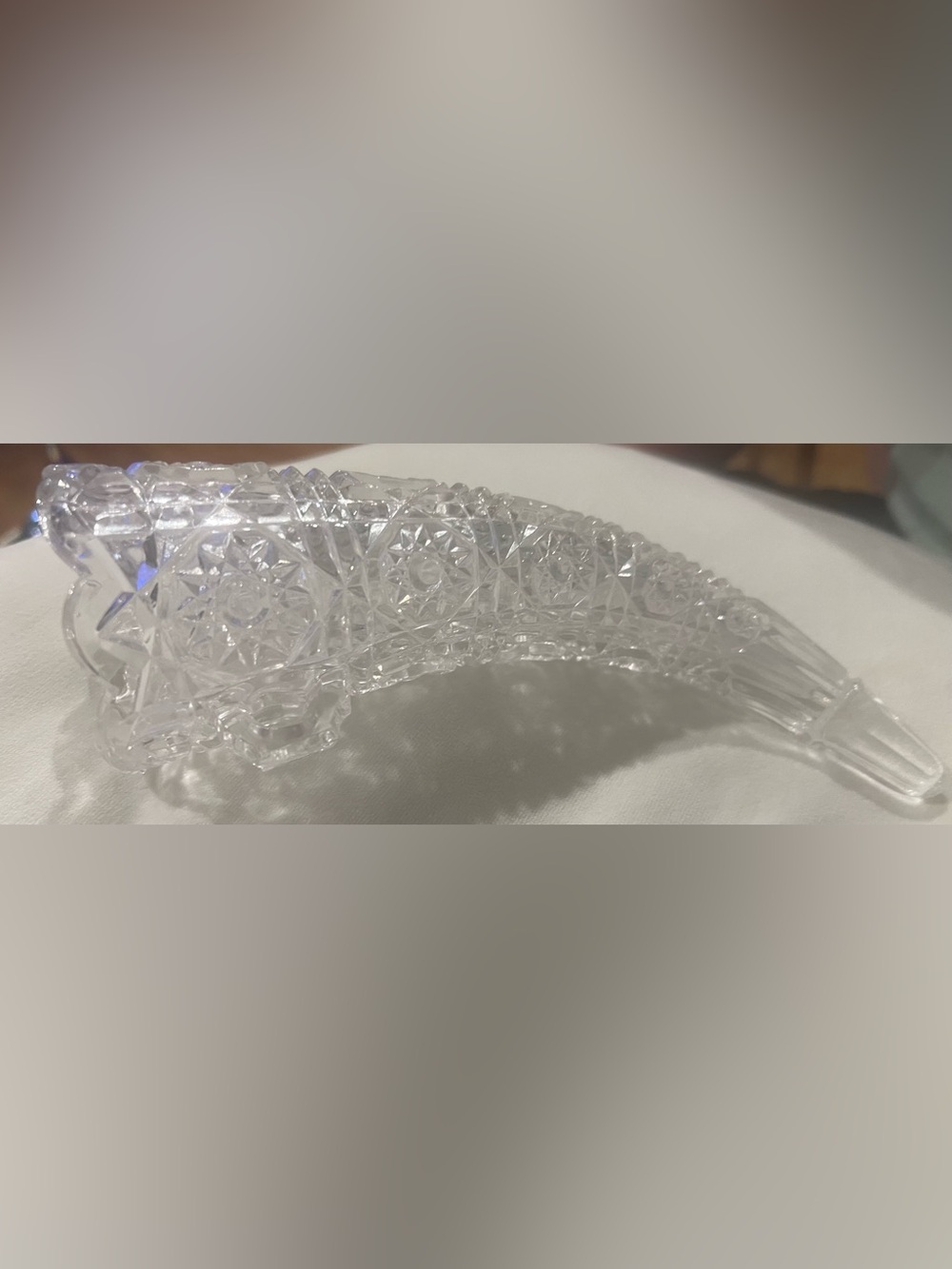 Vtg Clear Cut Glass Cornucopia Vase